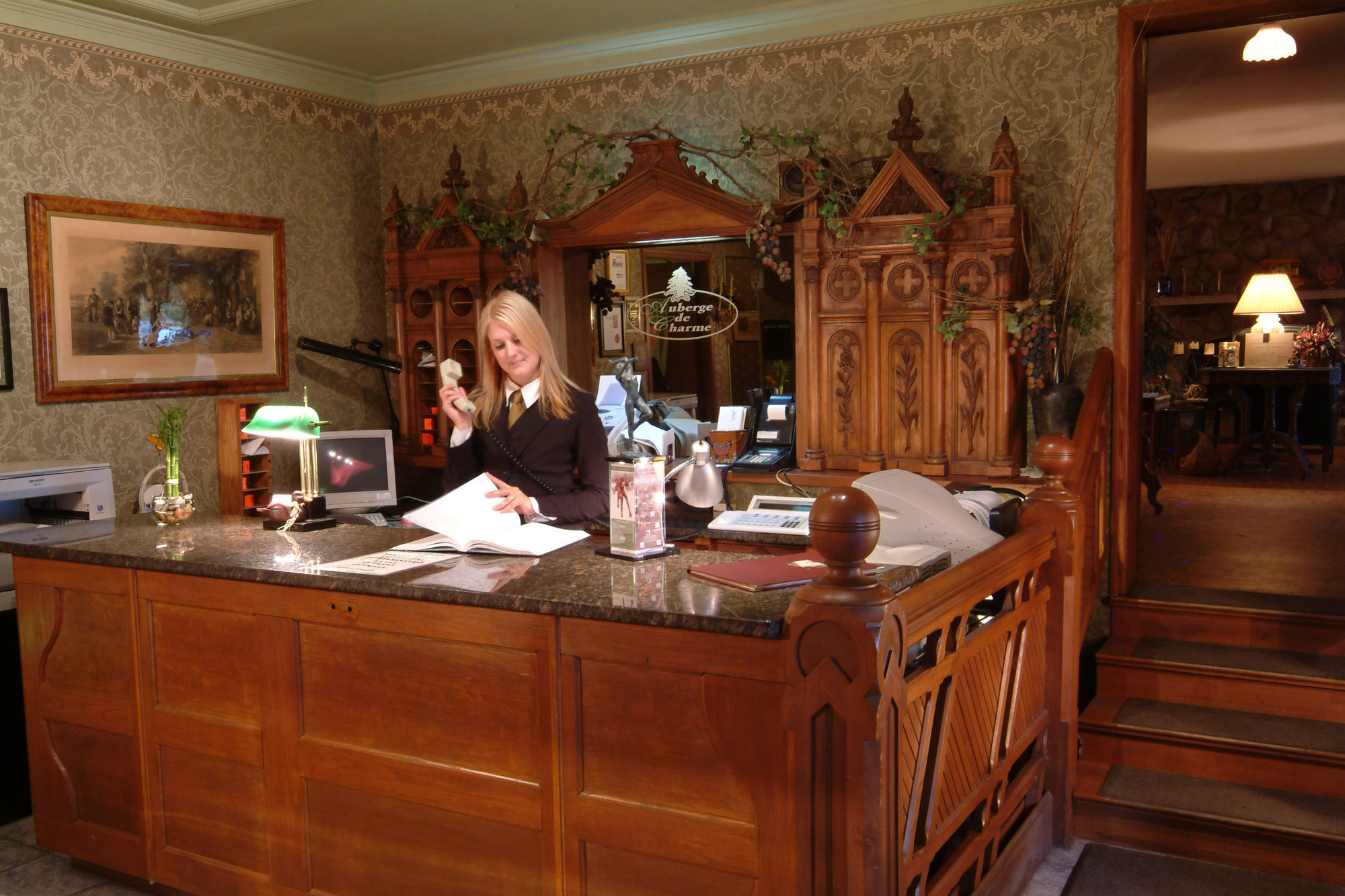 Auberge Le Flores GrandʼMère Eksteriør billede