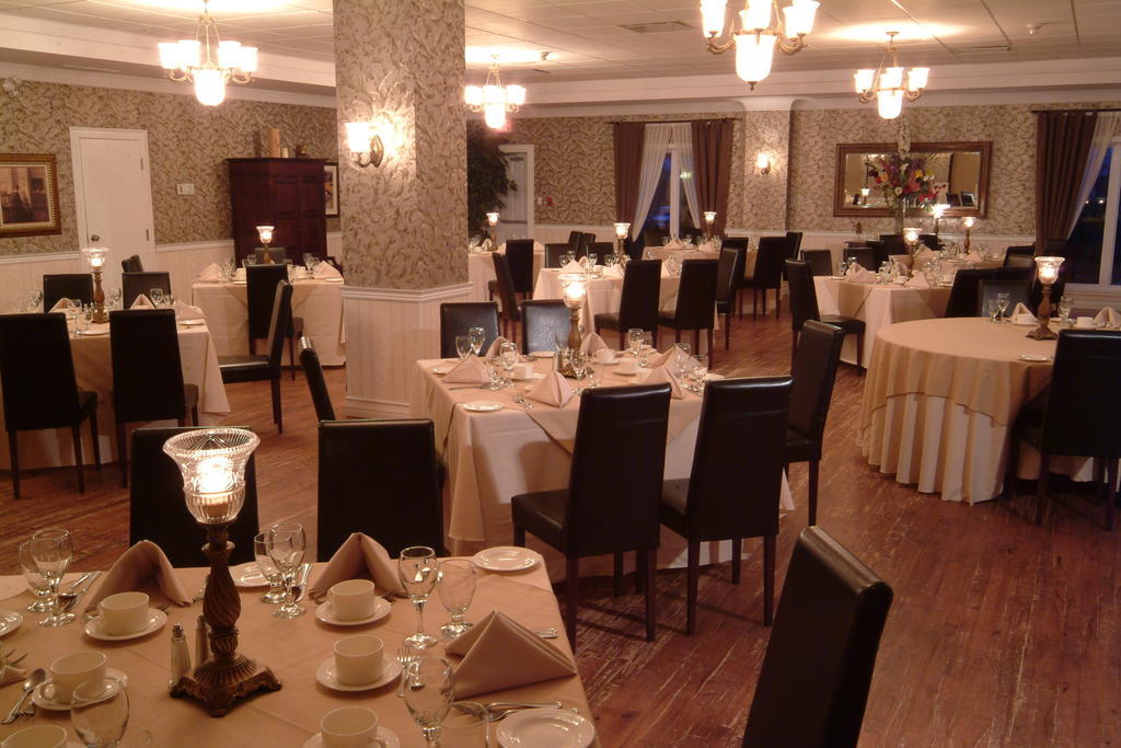 Auberge Le Flores GrandʼMère Eksteriør billede